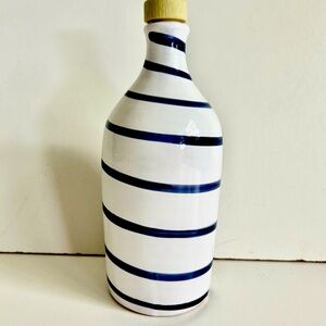 Frantoio Muraglia Empty Ceramic Olive Oil Jar/Bottle, 9” Tall, Like New